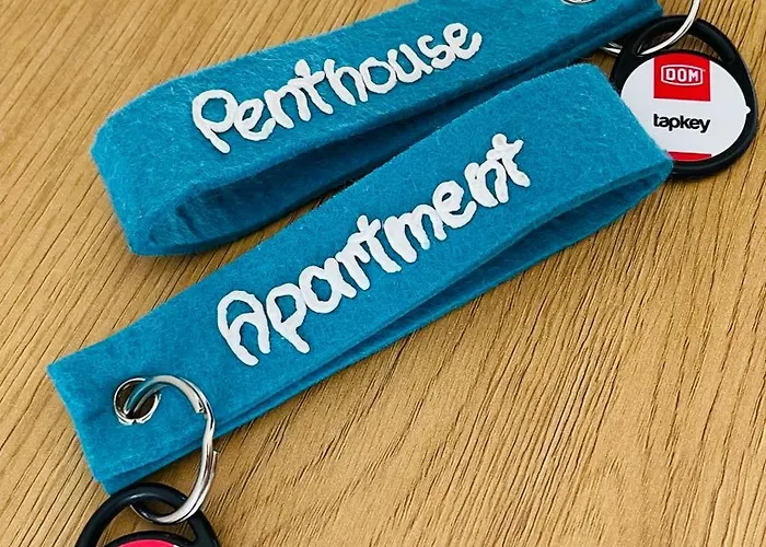 Apartman Spacious Penthouse - 4 For Up To 10 Guests - Contactless Check-in